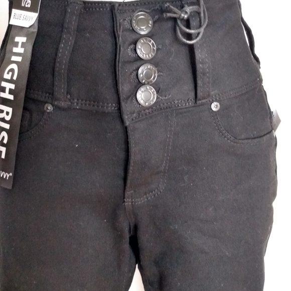 Jeans - Picture 2 of 5